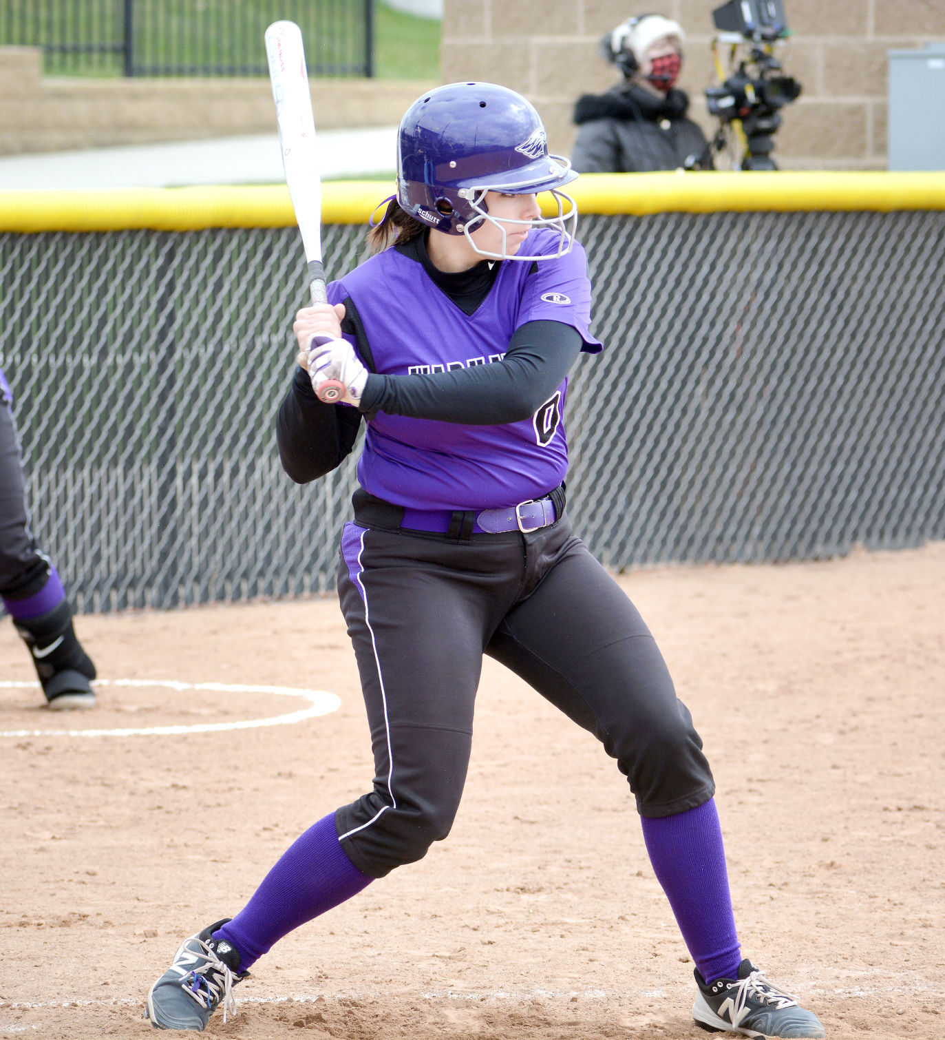 JVG_210513_UWWSOFTBALL02